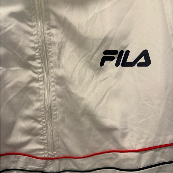 Fila Vintage Style Woman’s White Windbreaker Jacket with Stripe Sleeve size XL - Picture 8 of 10